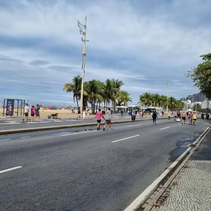 Apartamento Em Copacabana A 100 Metros Da Praia Rio de Janeiro Exteriér fotografie